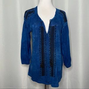 Lucky Brand linen blend embroidered top